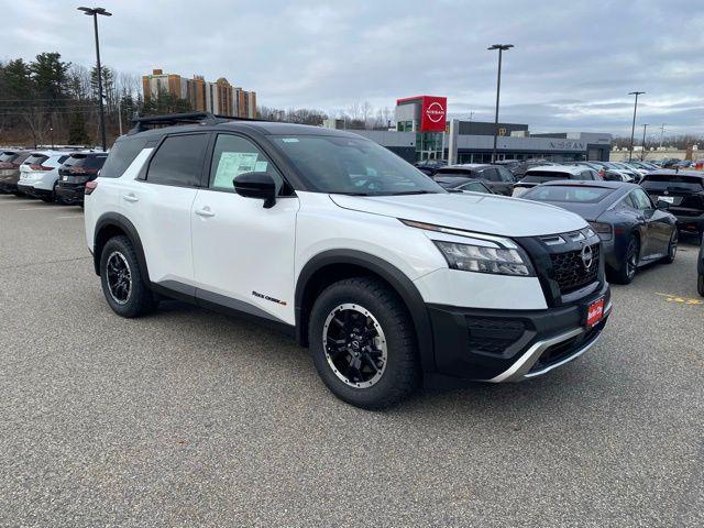 new 2025 Nissan Pathfinder car, priced at $43,826