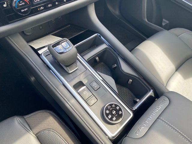 new 2025 Nissan Pathfinder car, priced at $47,421