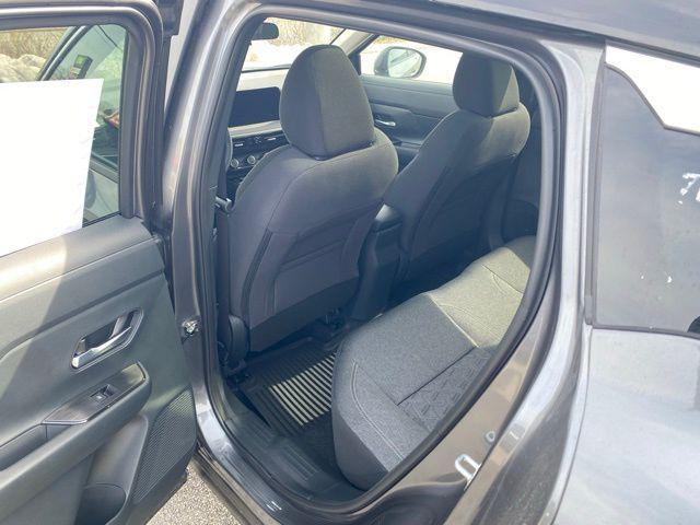 new 2025 Nissan Kicks car, priced at $29,375
