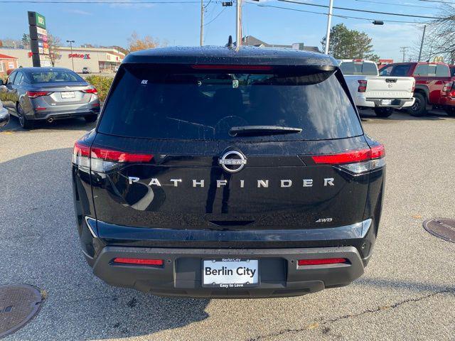 new 2025 Nissan Pathfinder car, priced at $41,010