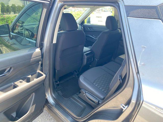 new 2025 Nissan Pathfinder car, priced at $38,868