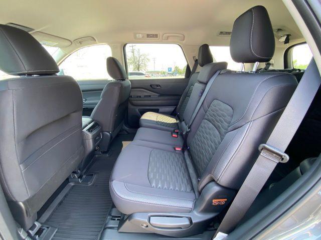 new 2025 Nissan Pathfinder car, priced at $38,868