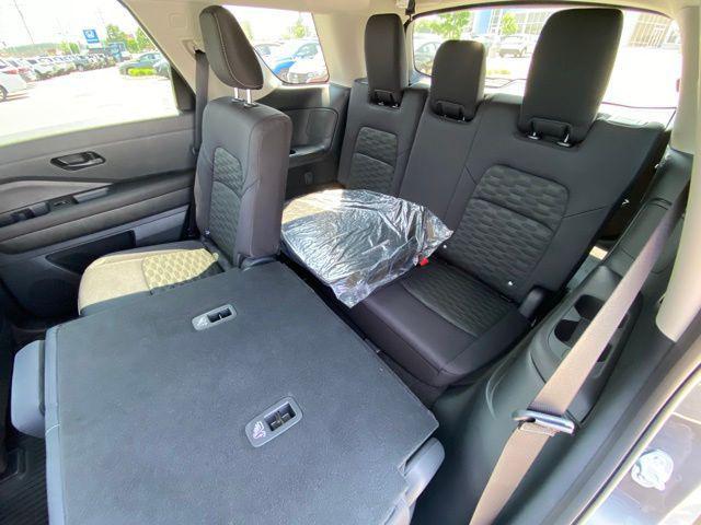 new 2025 Nissan Pathfinder car, priced at $38,868