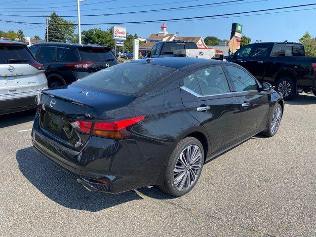 new 2025 Nissan Altima car, priced at $36,270