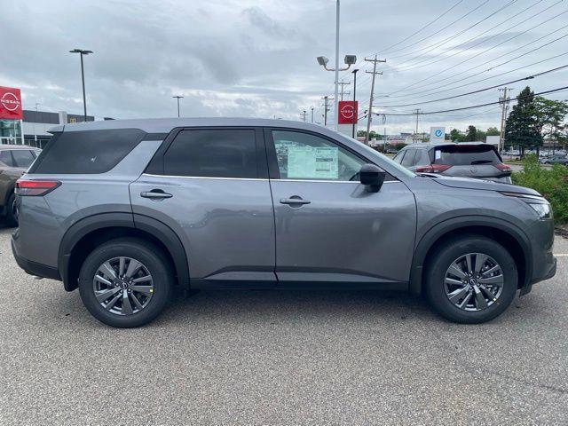 new 2025 Nissan Pathfinder car, priced at $35,357