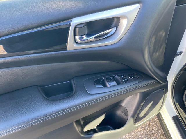 used 2020 Nissan Pathfinder car, priced at $18,506