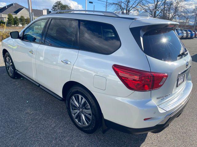 used 2020 Nissan Pathfinder car, priced at $18,506