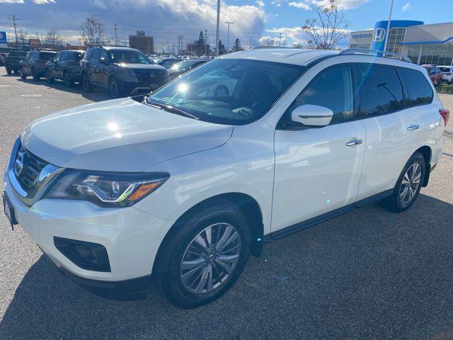 used 2020 Nissan Pathfinder car, priced at $18,506
