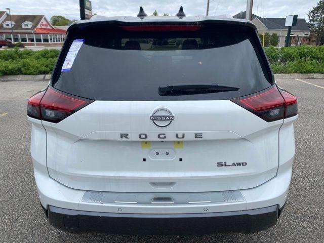 new 2025 Nissan Rogue car, priced at $43,139