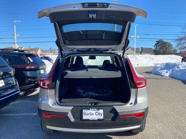 used 2023 Volvo XC40 car, priced at $32,630