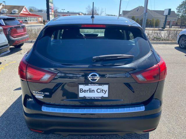 used 2019 Nissan Rogue Sport car, priced at $14,762