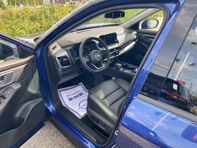 used 2021 Nissan Rogue car, priced at $25,903