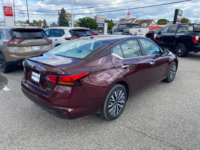 new 2025 Nissan Altima car, priced at $29,070