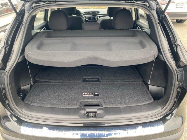 used 2022 Nissan Rogue Sport car, priced at $21,788