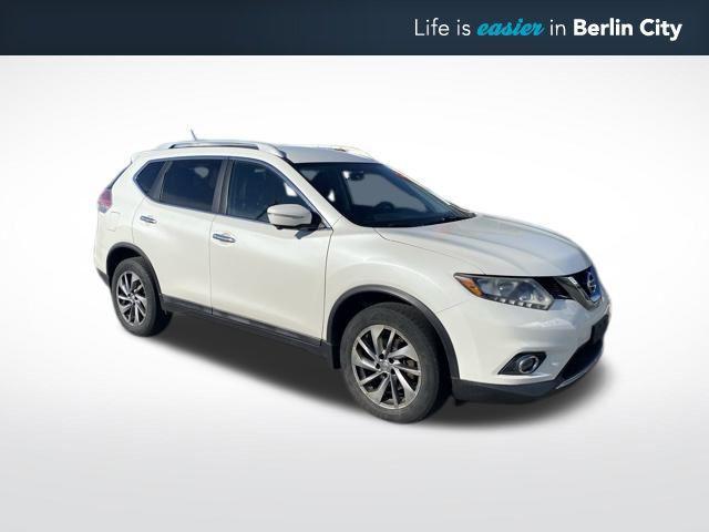 used 2015 Nissan Rogue car, priced at $10,607
