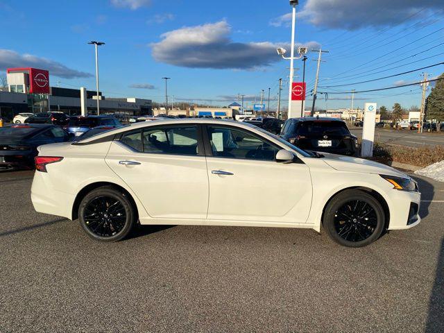 new 2025 Nissan Altima car, priced at $31,390