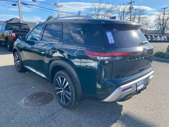 new 2025 Nissan Pathfinder car, priced at $55,350