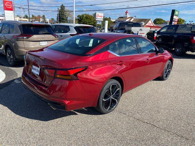 new 2025 Nissan Altima car, priced at $31,800