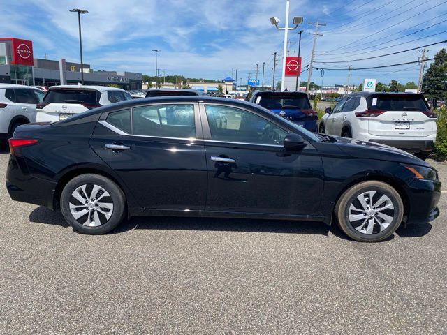new 2025 Nissan Altima car, priced at $25,000