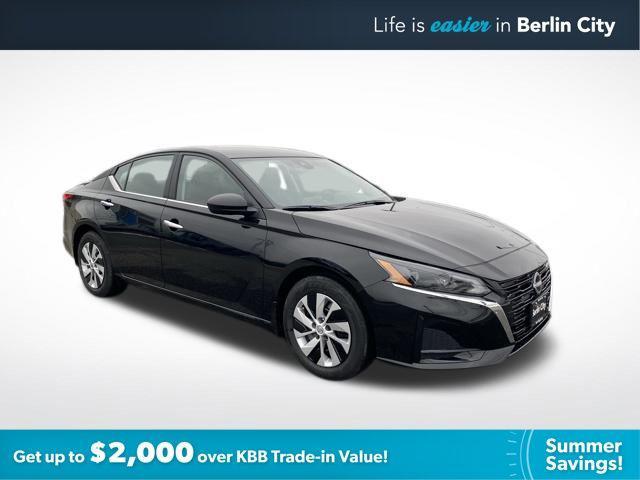 new 2025 Nissan Altima car, priced at $25,958