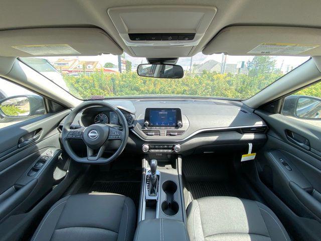 new 2025 Nissan Altima car, priced at $25,000