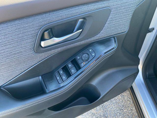 used 2023 Nissan Rogue car, priced at $22,768