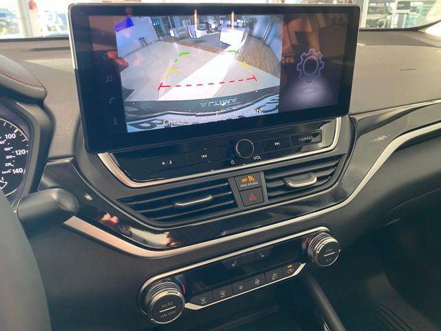 new 2025 Nissan Altima car, priced at $32,000