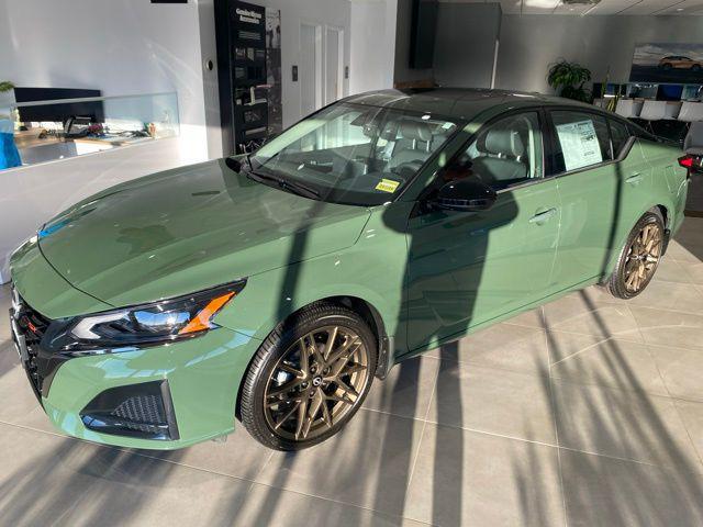 new 2025 Nissan Altima car, priced at $32,000