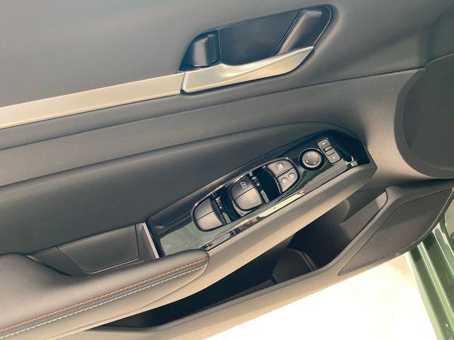 new 2025 Nissan Altima car, priced at $32,000