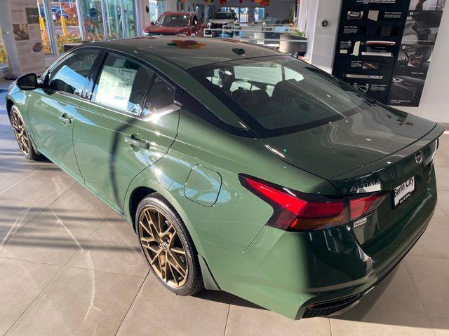 new 2025 Nissan Altima car, priced at $32,000