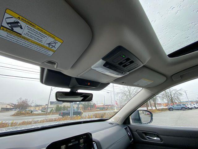 new 2025 Nissan Pathfinder car, priced at $42,732