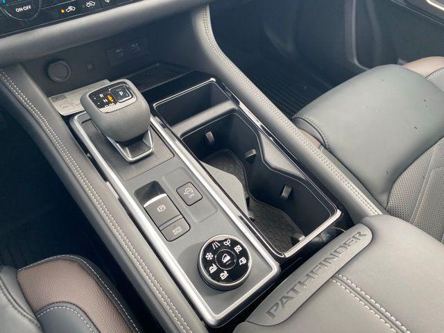 new 2025 Nissan Pathfinder car, priced at $45,731