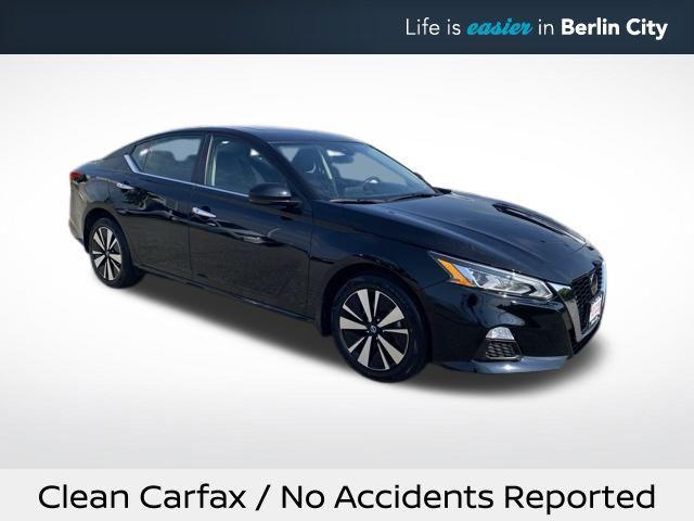 used 2022 Nissan Altima car, priced at $22,559
