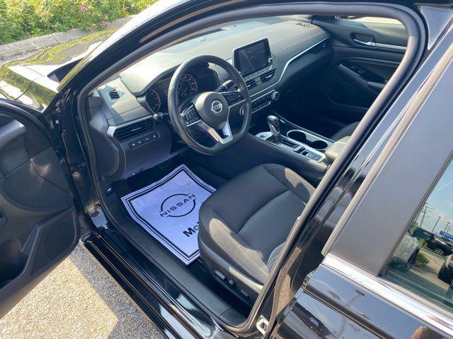 used 2022 Nissan Altima car, priced at $22,917