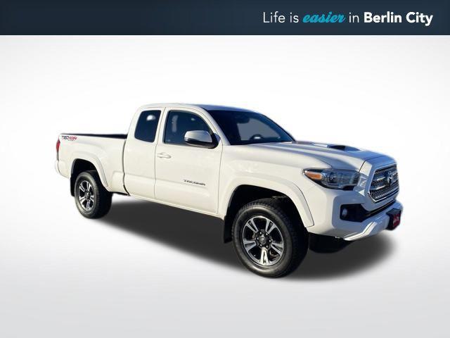 used 2016 Toyota Tacoma car, priced at $29,975