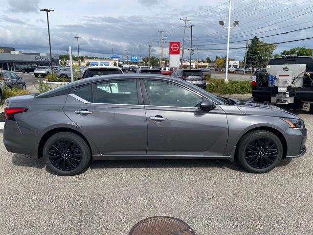 new 2025 Nissan Altima car, priced at $30,965