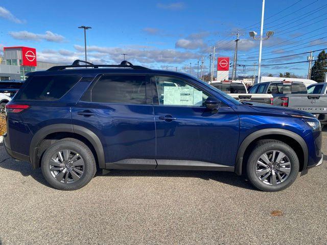 new 2025 Nissan Pathfinder car, priced at $34,300
