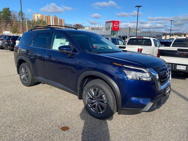 new 2025 Nissan Pathfinder car, priced at $34,300