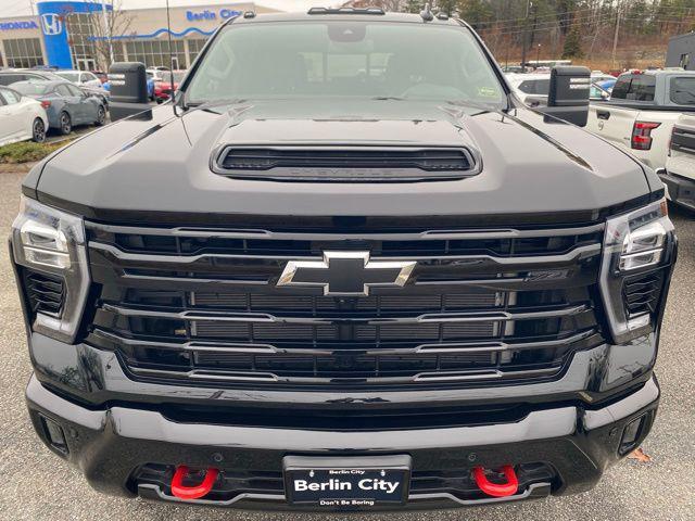 used 2025 Chevrolet Silverado 2500 car, priced at $58,304