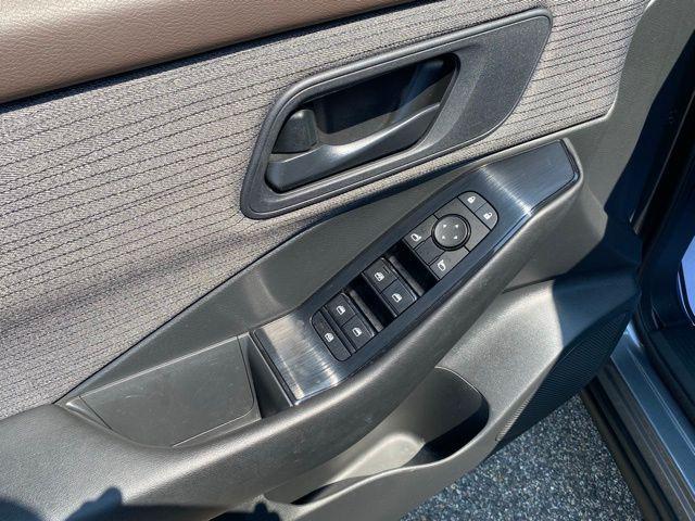 used 2023 Nissan Rogue car, priced at $23,222
