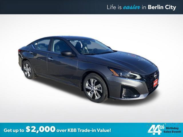 new 2025 Nissan Altima car, priced at $26,037