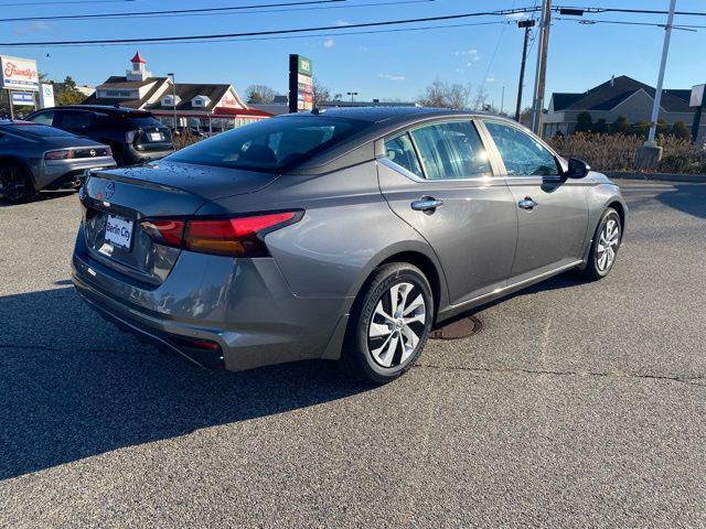 new 2025 Nissan Altima car, priced at $27,840