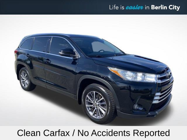 used 2019 Toyota Highlander car, priced at $25,975