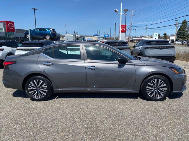 used 2025 Nissan Altima car, priced at $24,049