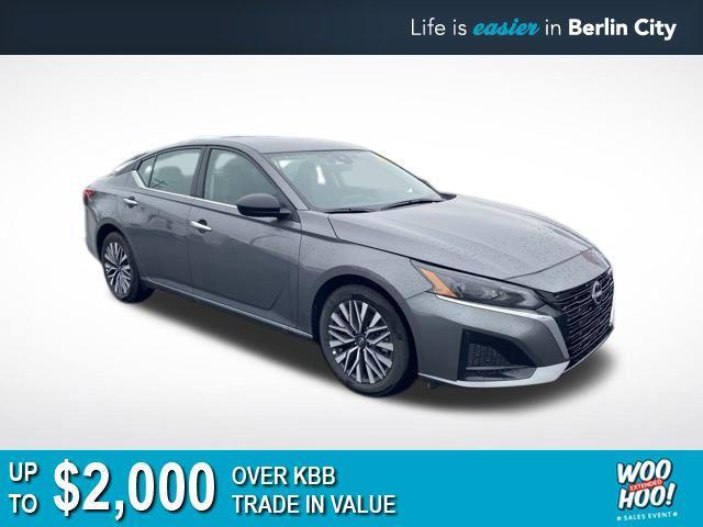 used 2025 Nissan Altima car, priced at $24,049