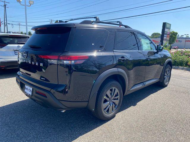 new 2025 Nissan Pathfinder car, priced at $39,280
