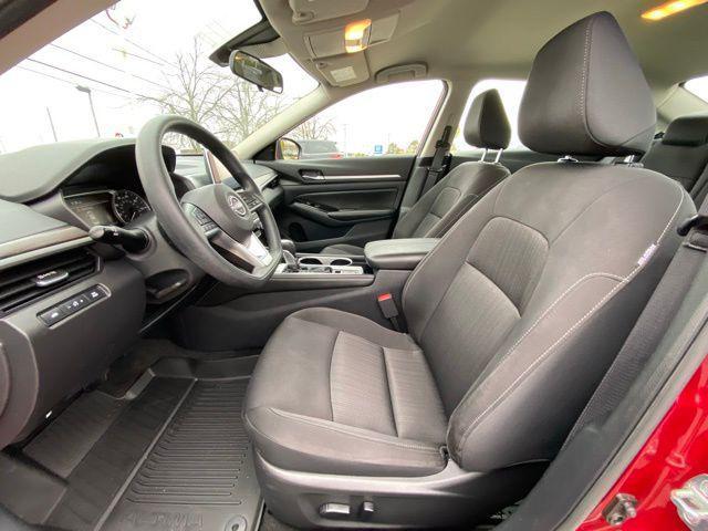 used 2023 Nissan Altima car, priced at $21,966