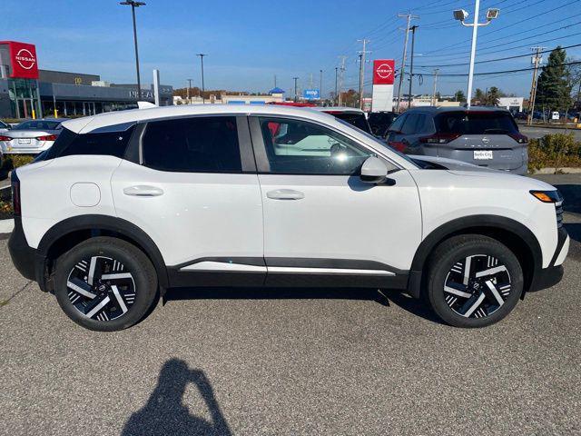 new 2025 Nissan Kicks car, priced at $25,369