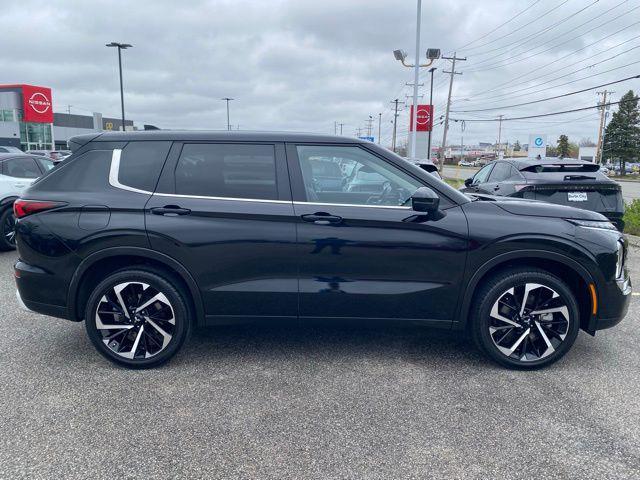 used 2024 Mitsubishi Outlander car, priced at $28,517