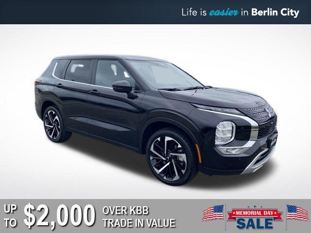 used 2024 Mitsubishi Outlander car, priced at $28,517
